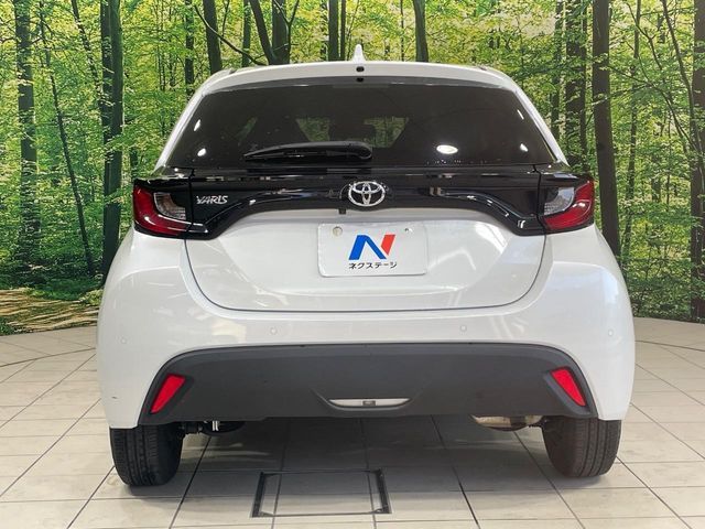 YARIS