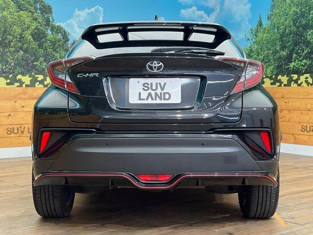 C-HR 4WD