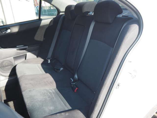 GALANT FORTIS 4WD