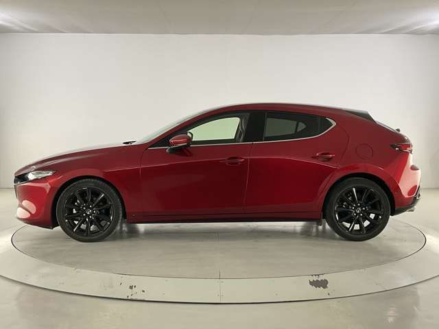 MAZDA3 FASTBACK