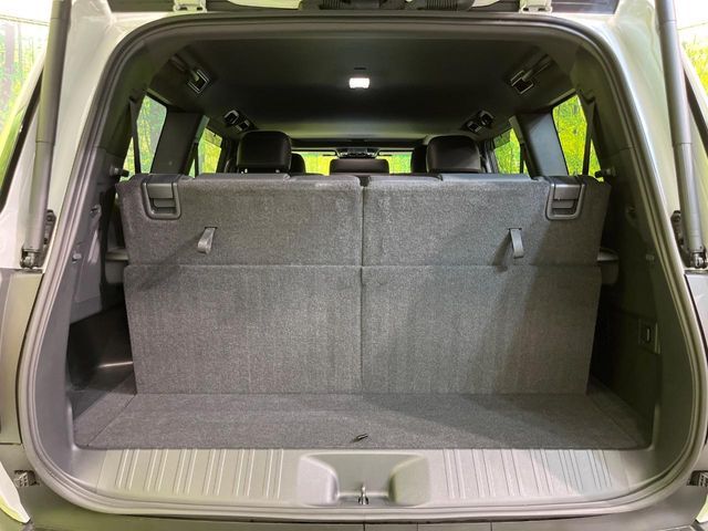 LANDCRUISER 250