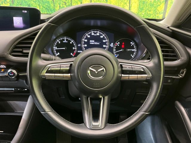 MAZDA3 SEDAN