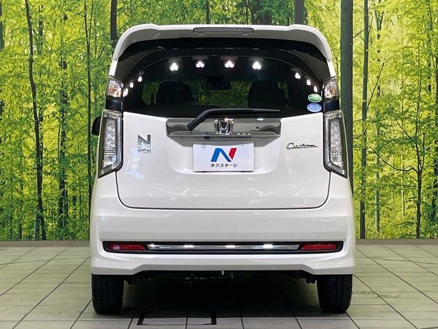 N-WGN CUSTOM