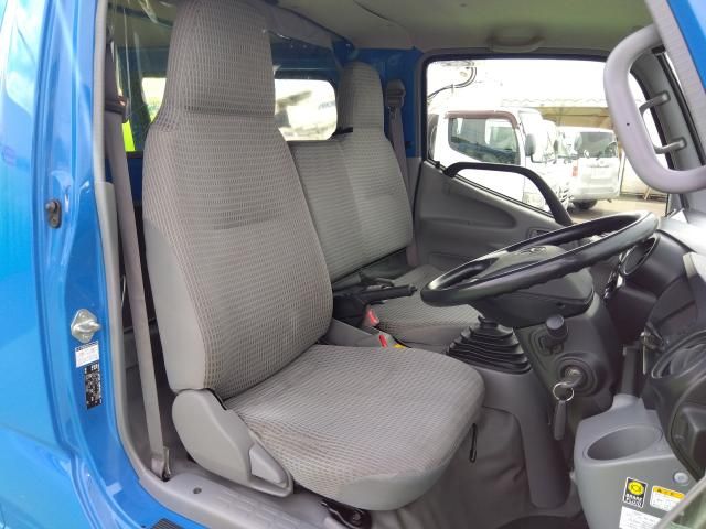 DYNA Route Van