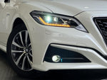 CROWN sedan hybrid