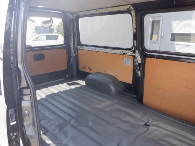 HIACE van 2WD