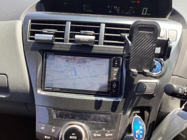 PRIUS Alpha