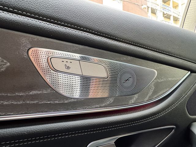 MERCEDES AMG GT 4DOOR coupe HYBRID