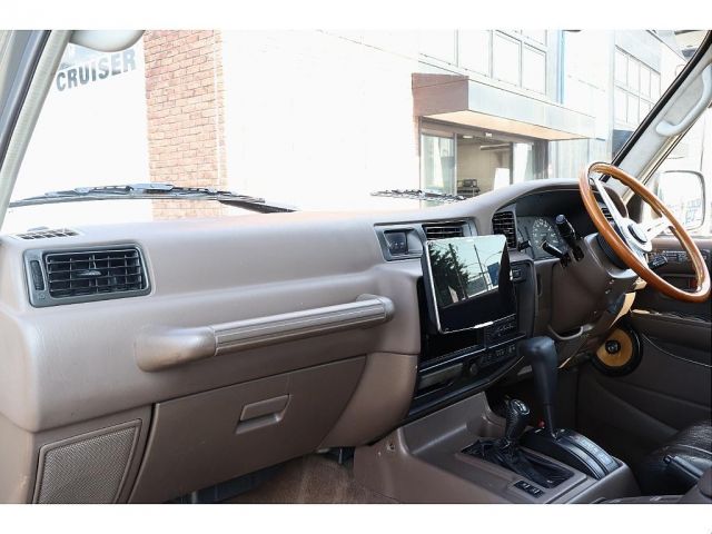 LANDCRUISER wagon