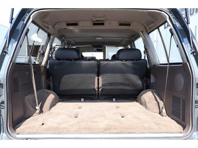 LANDCRUISER wagon