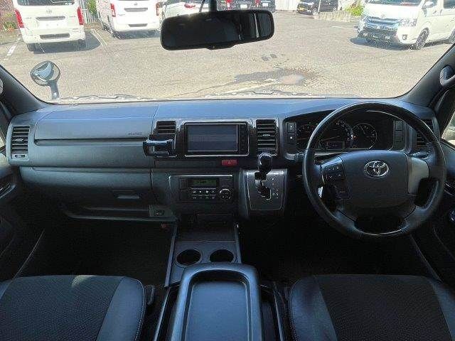 REGIUSACE van 4WD