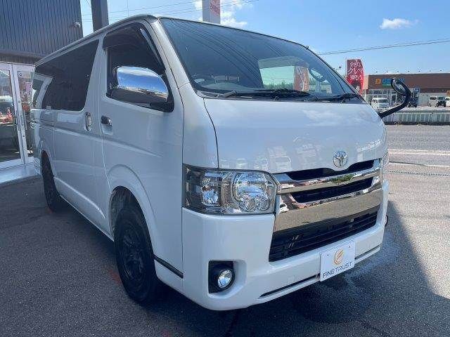 REGIUSACE van 4WD