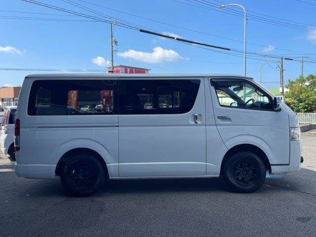 REGIUSACE van 4WD