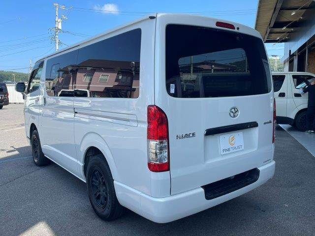 REGIUSACE van 4WD