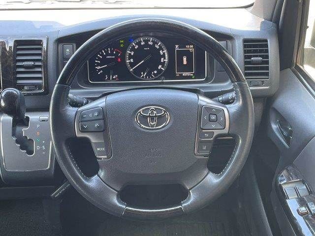 HIACE van 2WD