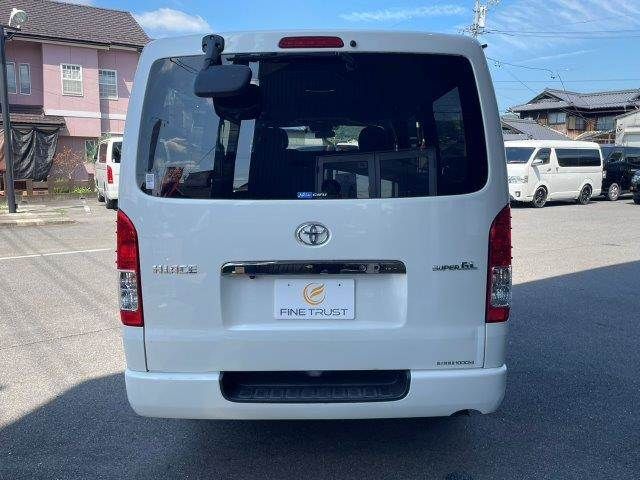 HIACE van 2WD