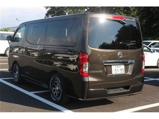 NV350 CARAVAN 1.2t