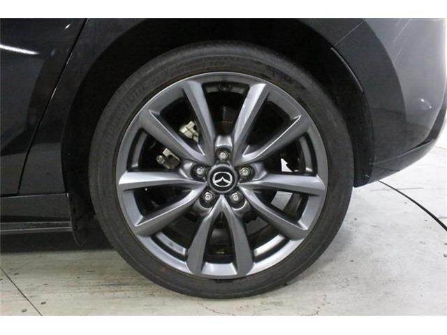 MAZDA3 FASTBACK