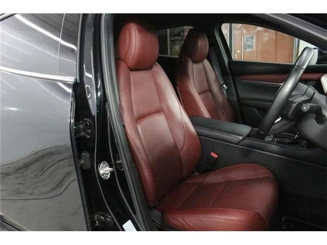MAZDA3 FASTBACK