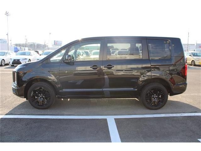 DELICA D:5 4WD