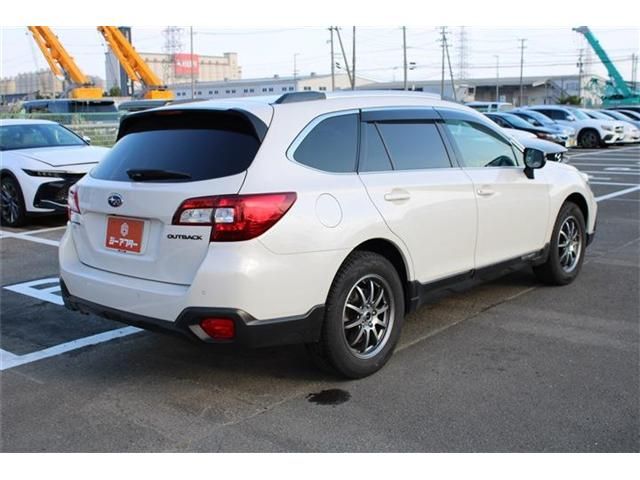 LEGACY OUTBACK