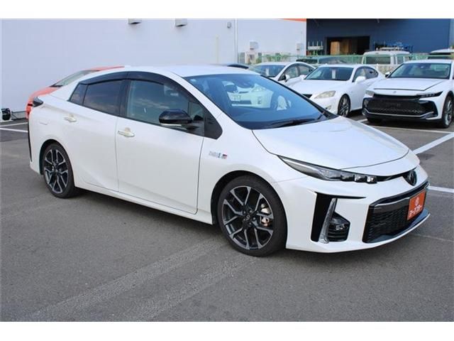 PRIUS PHV