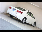 CROWN sedan hybrid