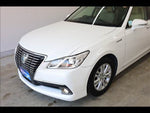 CROWN sedan hybrid