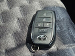 VOXY HYBRID