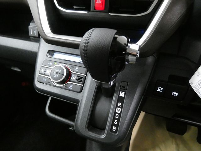 MOVE 4WD