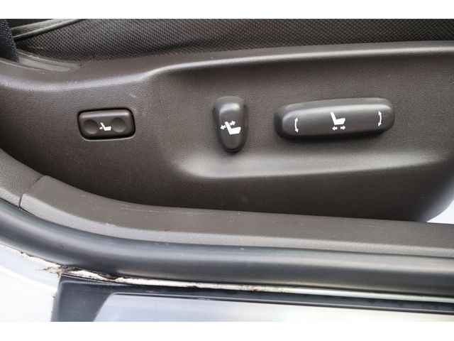 CROWN sedan