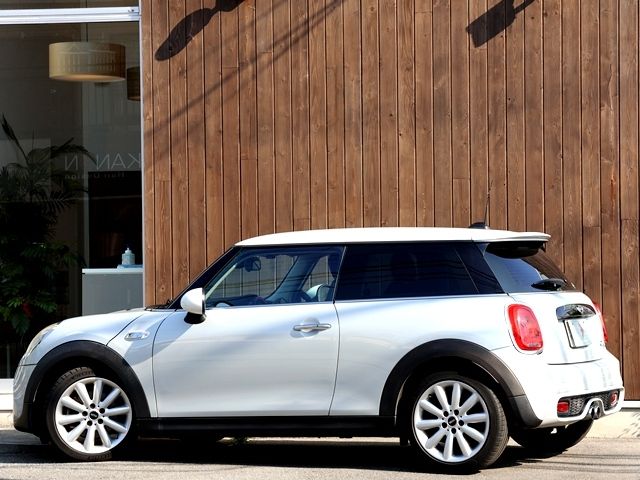 BMW MINI COOPER S