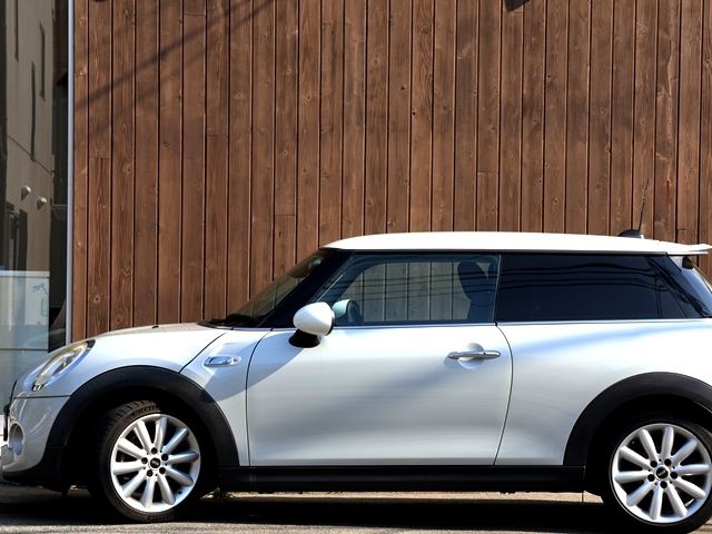 BMW MINI COOPER S