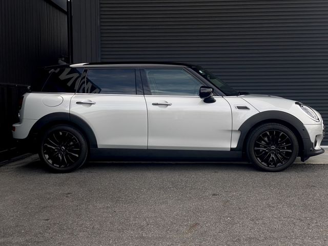 MINI COOPER D CLUBMAN
