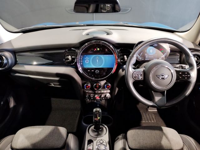 MINI COOPER 5DOOR