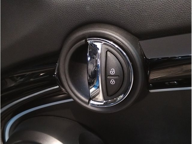MINI COOPER 5DOOR