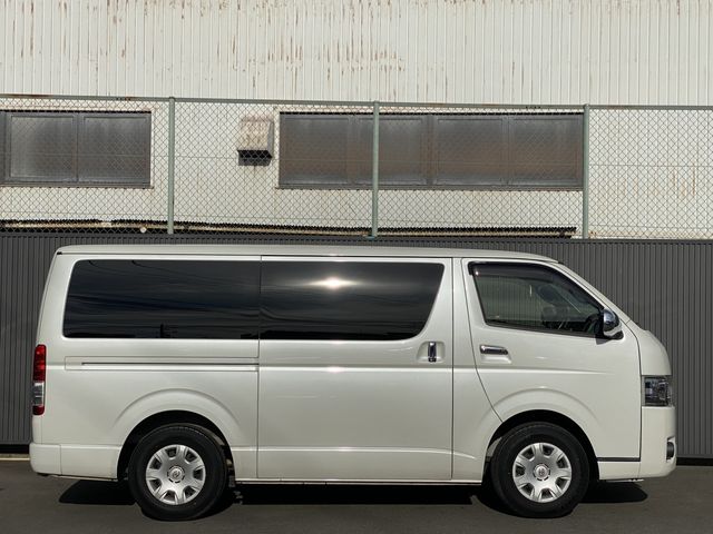 HIACE van 2WD