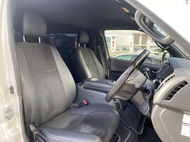 HIACE van 2WD