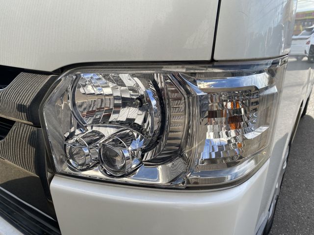 HIACE van 2WD