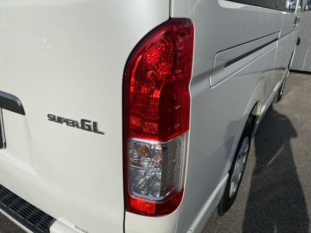 HIACE van 2WD