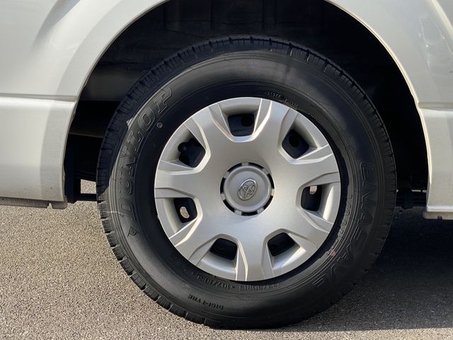 HIACE van 2WD