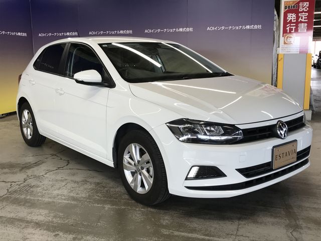 VOLKSWAGEN POLO