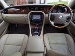 JAGUAR XJseries sedan