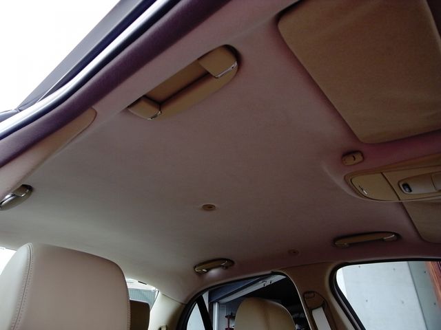 JAGUAR XJseries sedan