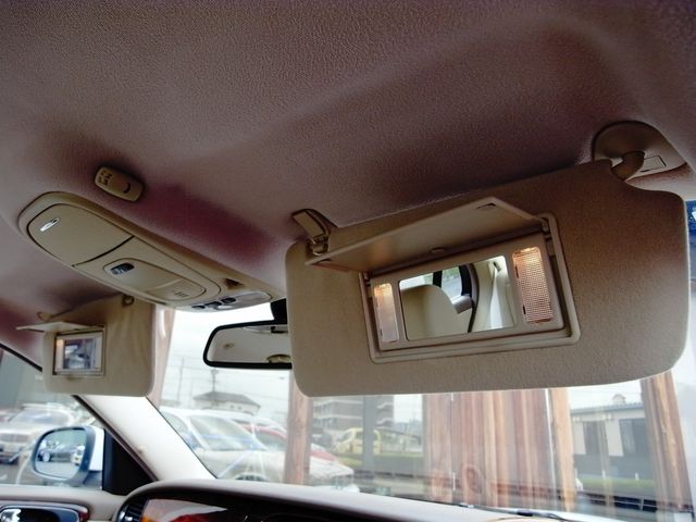 JAGUAR XJseries sedan