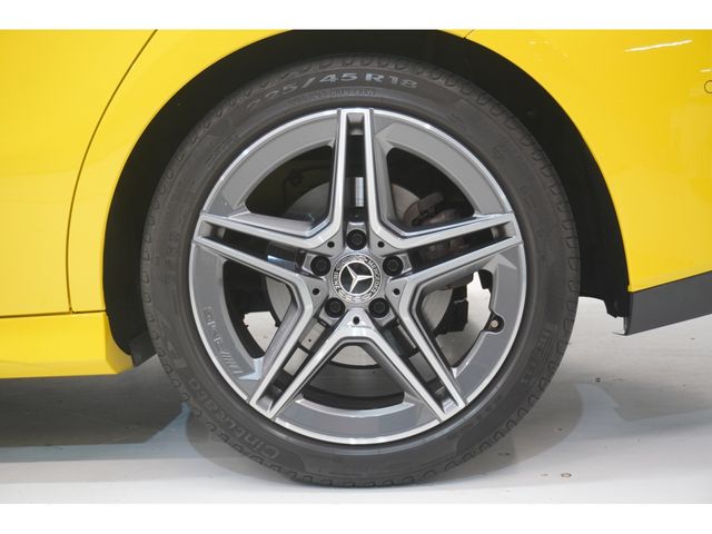 MERCEDES BENZ CLA class