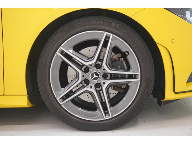 MERCEDES BENZ CLA class