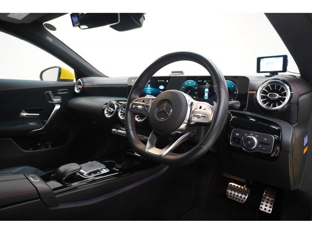 MERCEDES BENZ CLA class