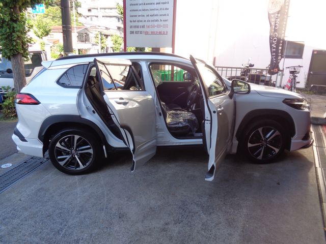 COROLLA CROSS HYBRID