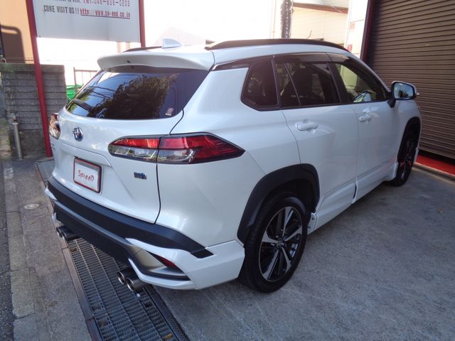 COROLLA CROSS HYBRID